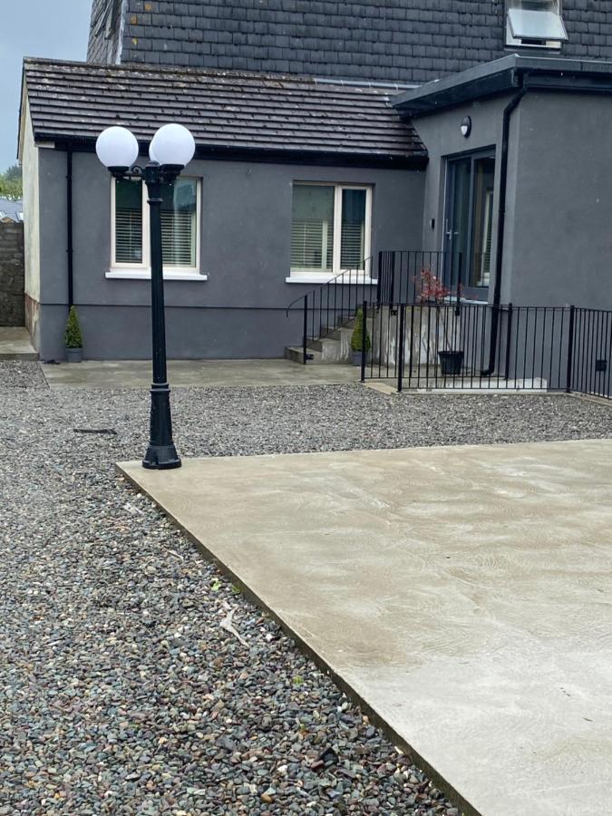 Apt 4 - Silver Spruce Killarney Exterior foto